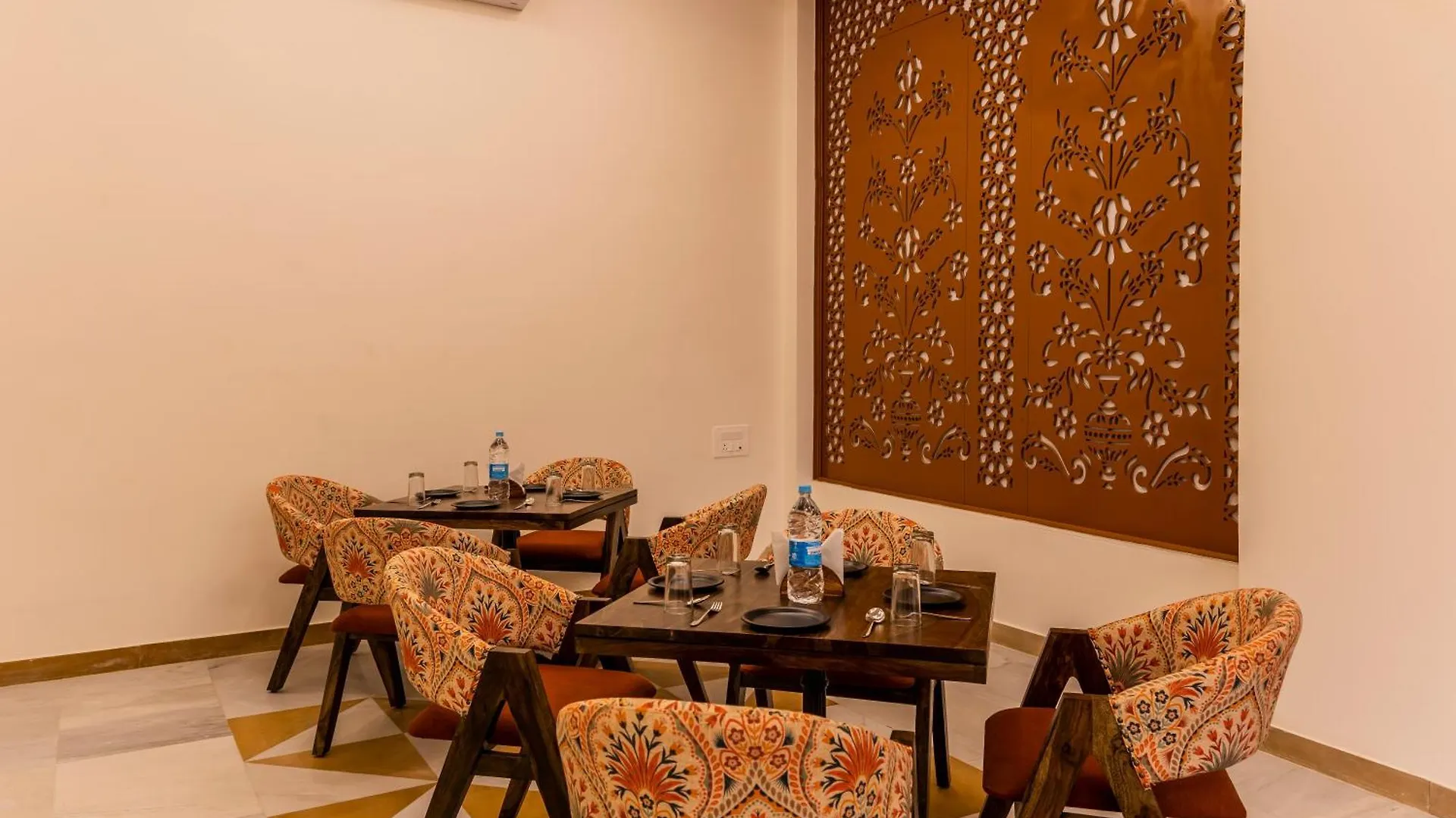 Hotel The Rosewalk Heritage Udaipur